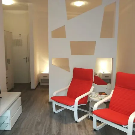 Villa Em Makarská Exteriér fotografie