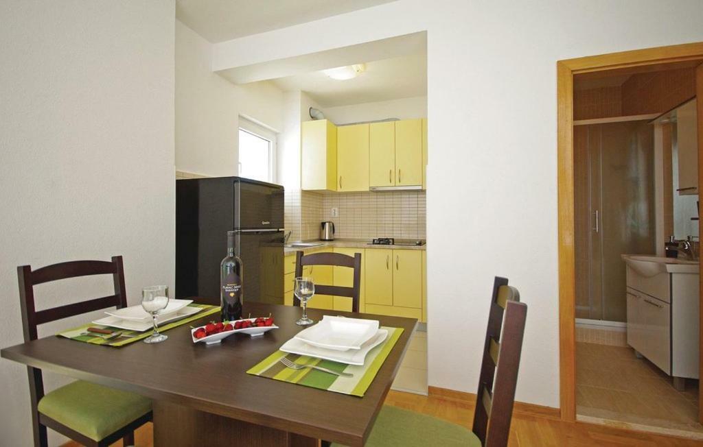 Em Apartment Makarska