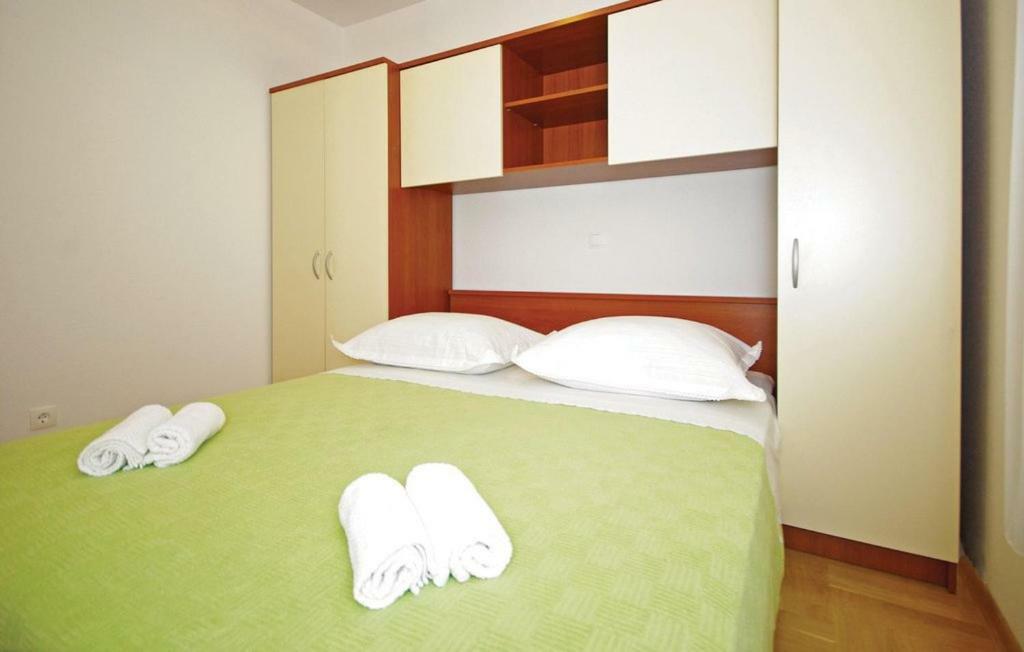 Apartment Em Makarska