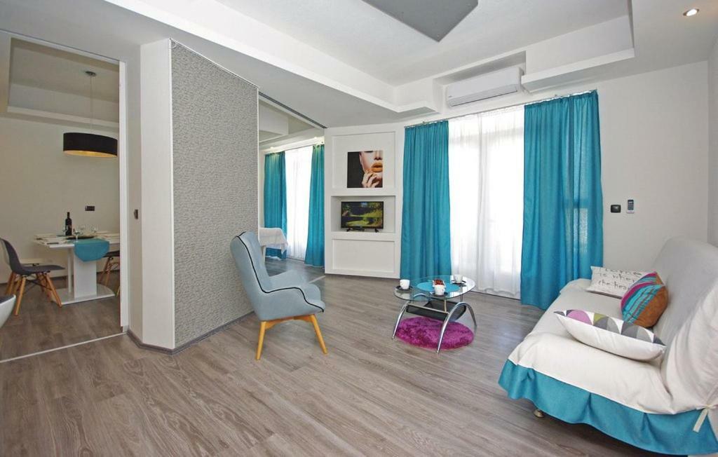 Em Apartment Makarska